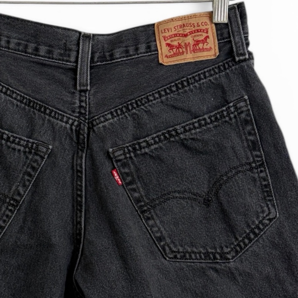 Levi’s 94 Baggy Shorts — Black Washed Denim Size 29 - Picture 4 of 7